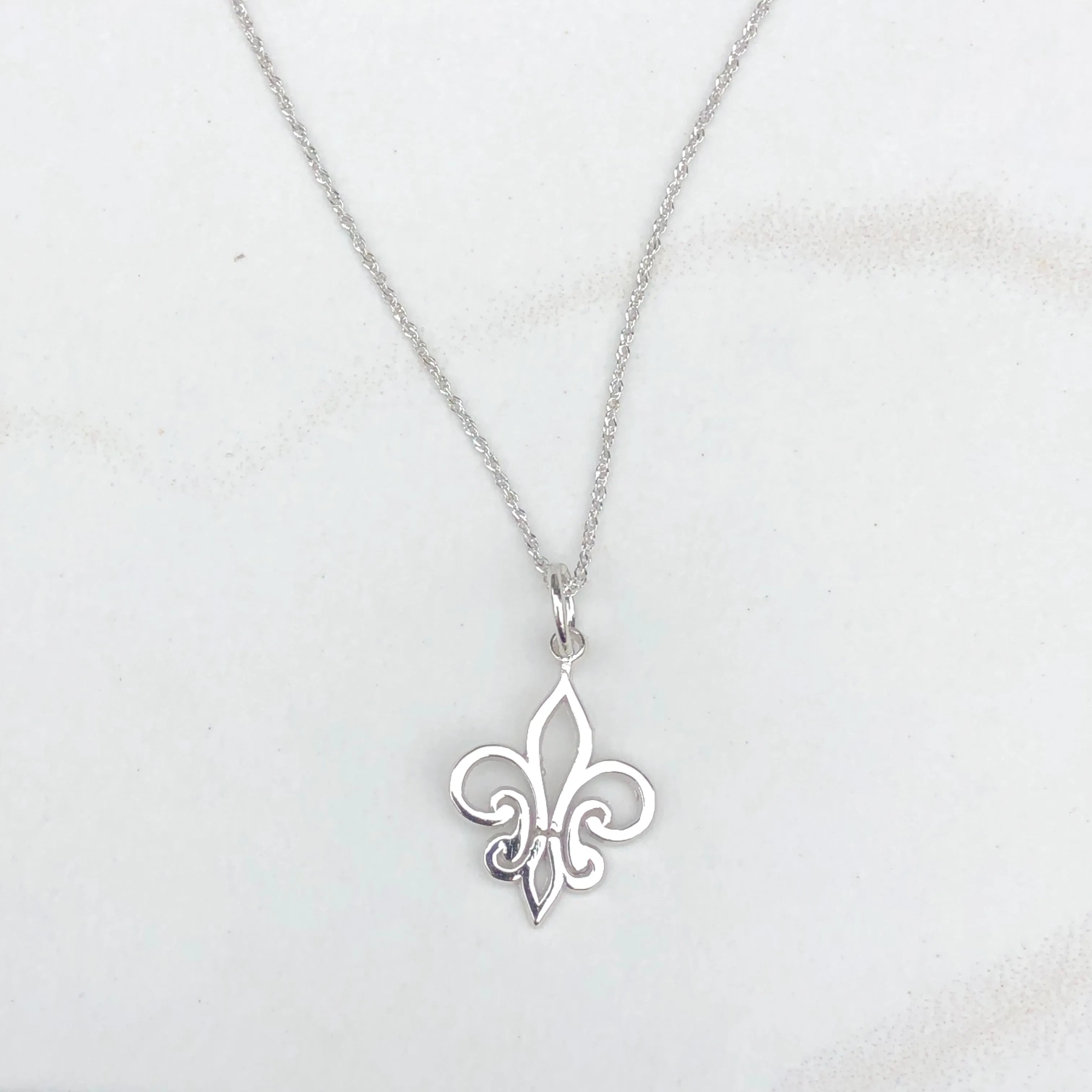 14KT White Gold Cut-Out Fleur de Lis Pendant Charm