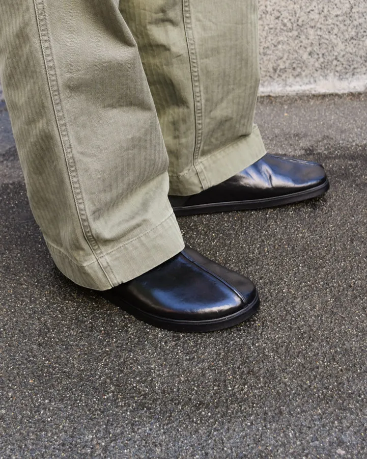 Brador Leather Mule in Black