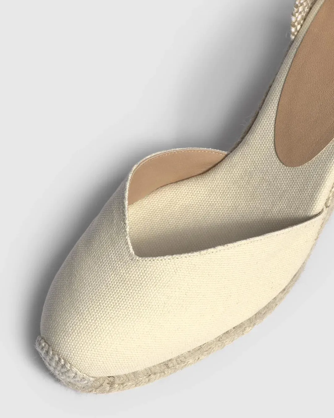 CASTAÑER Chiara 8 Ivory