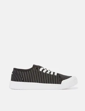 Complete catalog - Secure checkout Good Black Low Trainers Hurler News (Canvas)