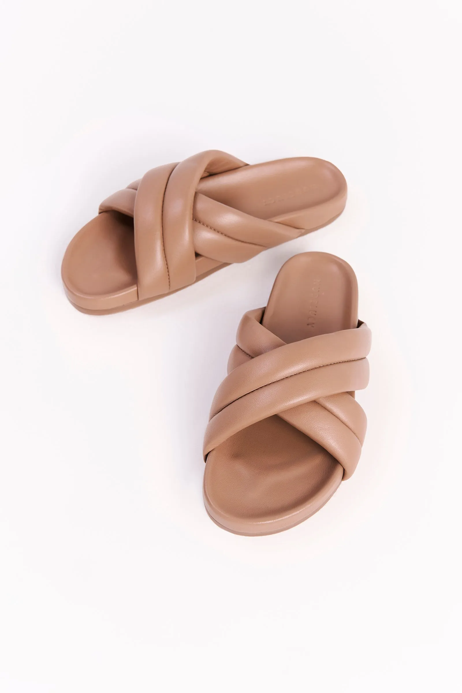 CROSSOVER LEATHER SLIDE