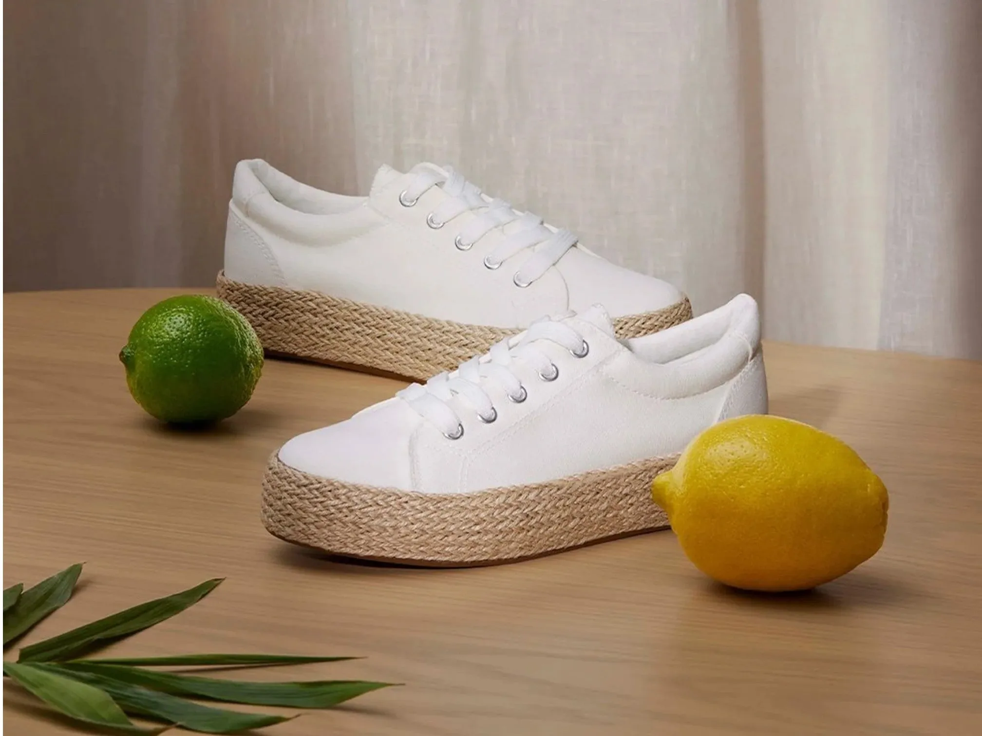 EOS Ultra Canvas Sneaker - Women's