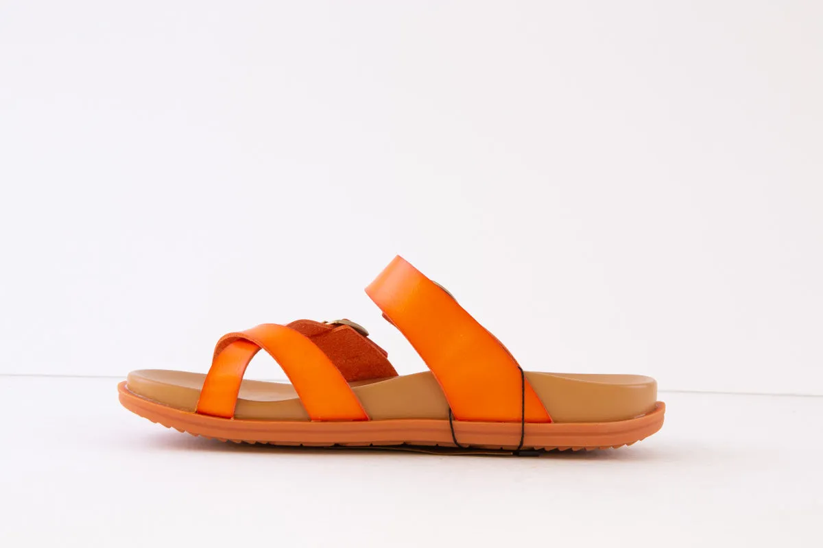 HEAVENLY FEET - MALIBU FLAT TOE-TOST MULE - ORANGE