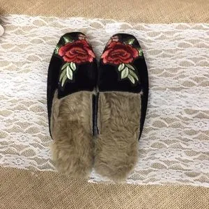 Joie Jean Velvet Mule Embroidered Rose