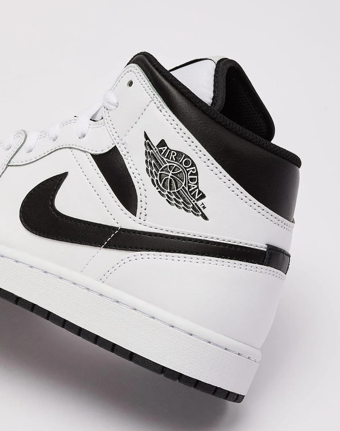 Jordan Air Jordan 1 Mid White Black DQ8426-132 Shoe Sneaker Trainer