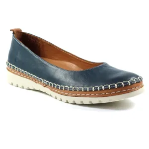 Lunar Dove Women's Slip On Leather Pump Navy