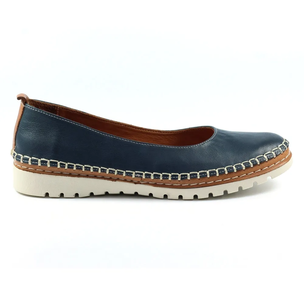 Lunar Dove Women's Slip On Leather Pump Navy