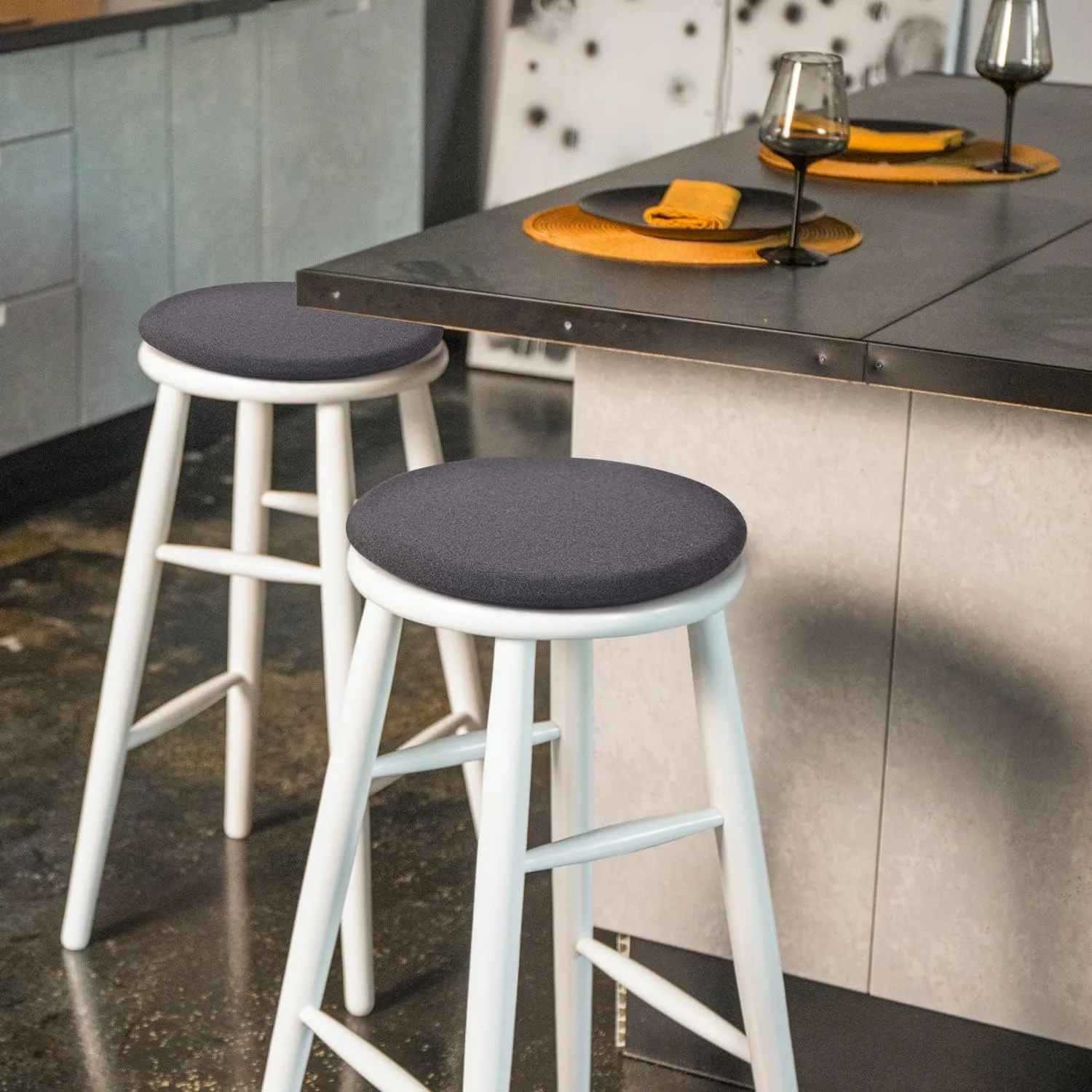 Memory Foam Seat Cushion 16 Inch Round Chair Cushion for Bar Stool Reversible Circle Bistro Chair Pad Washable for Kitchen Dining Comfortable Mat for Home Office
