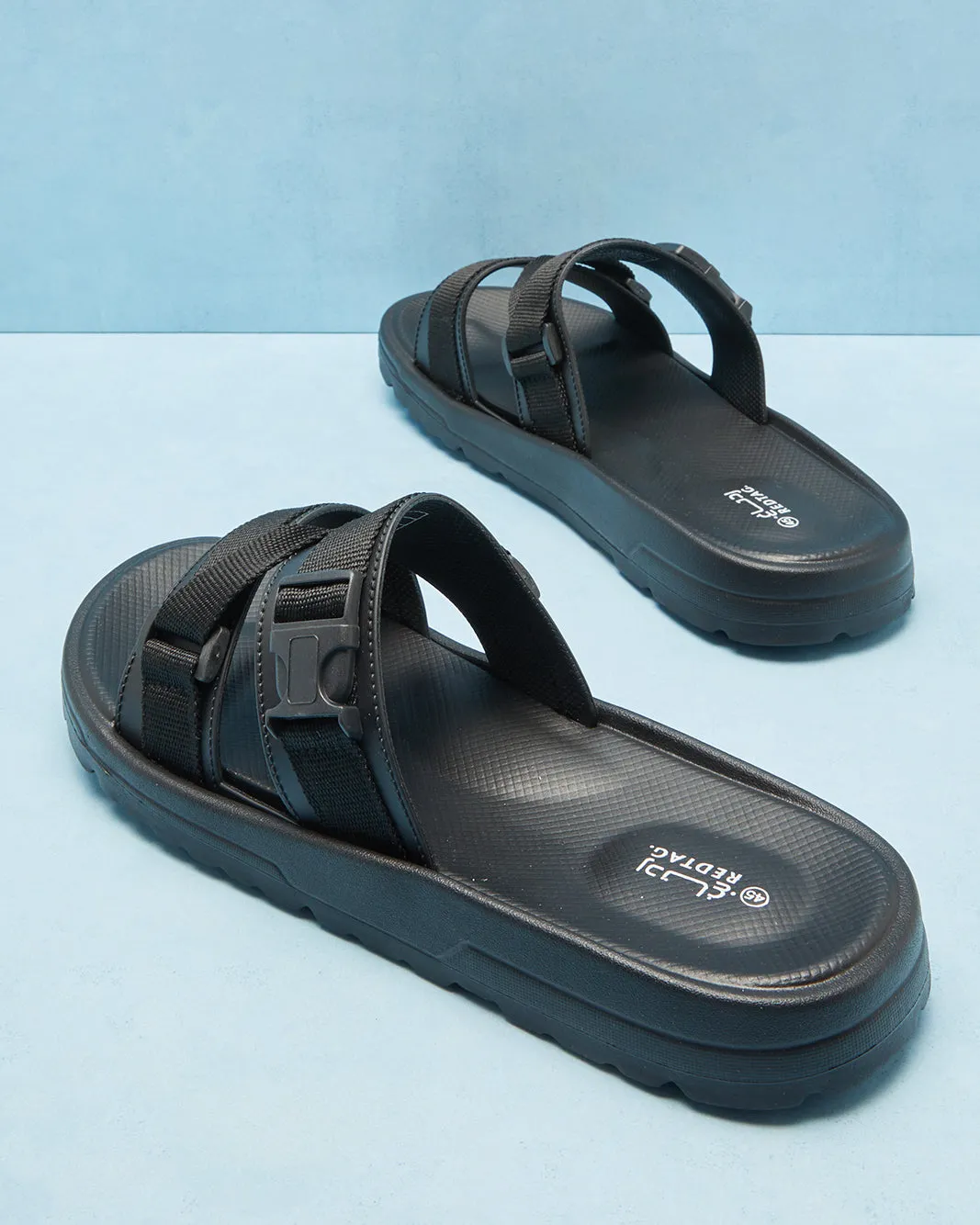 Men Black Textured Clasp Slide