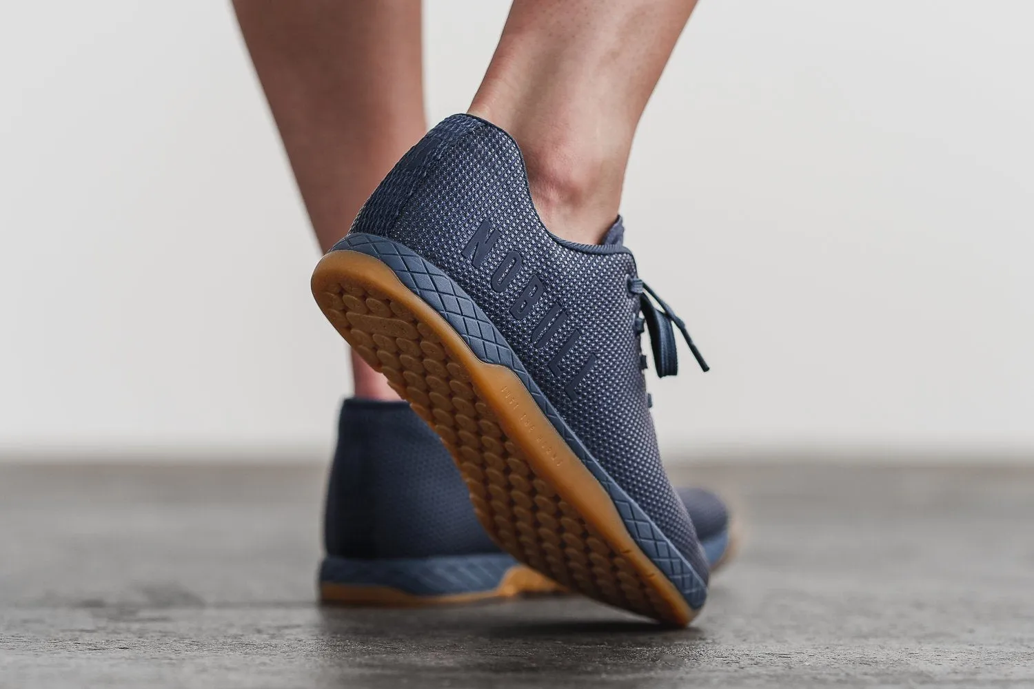 NAVY GUM TRAINER (WOMEN'S)