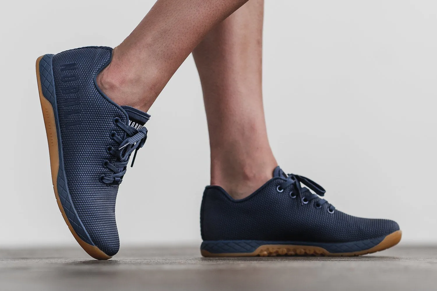 NAVY GUM TRAINER (WOMEN'S)