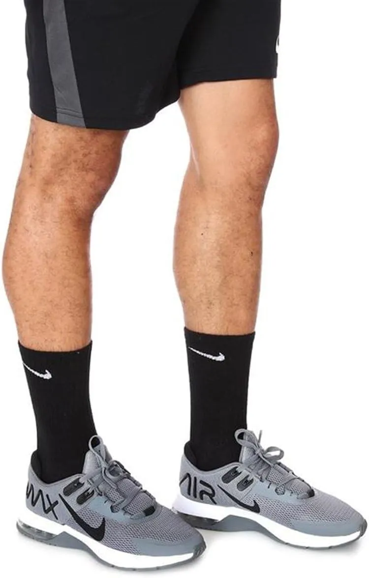 Nike Men's flatsneaker Sneaker