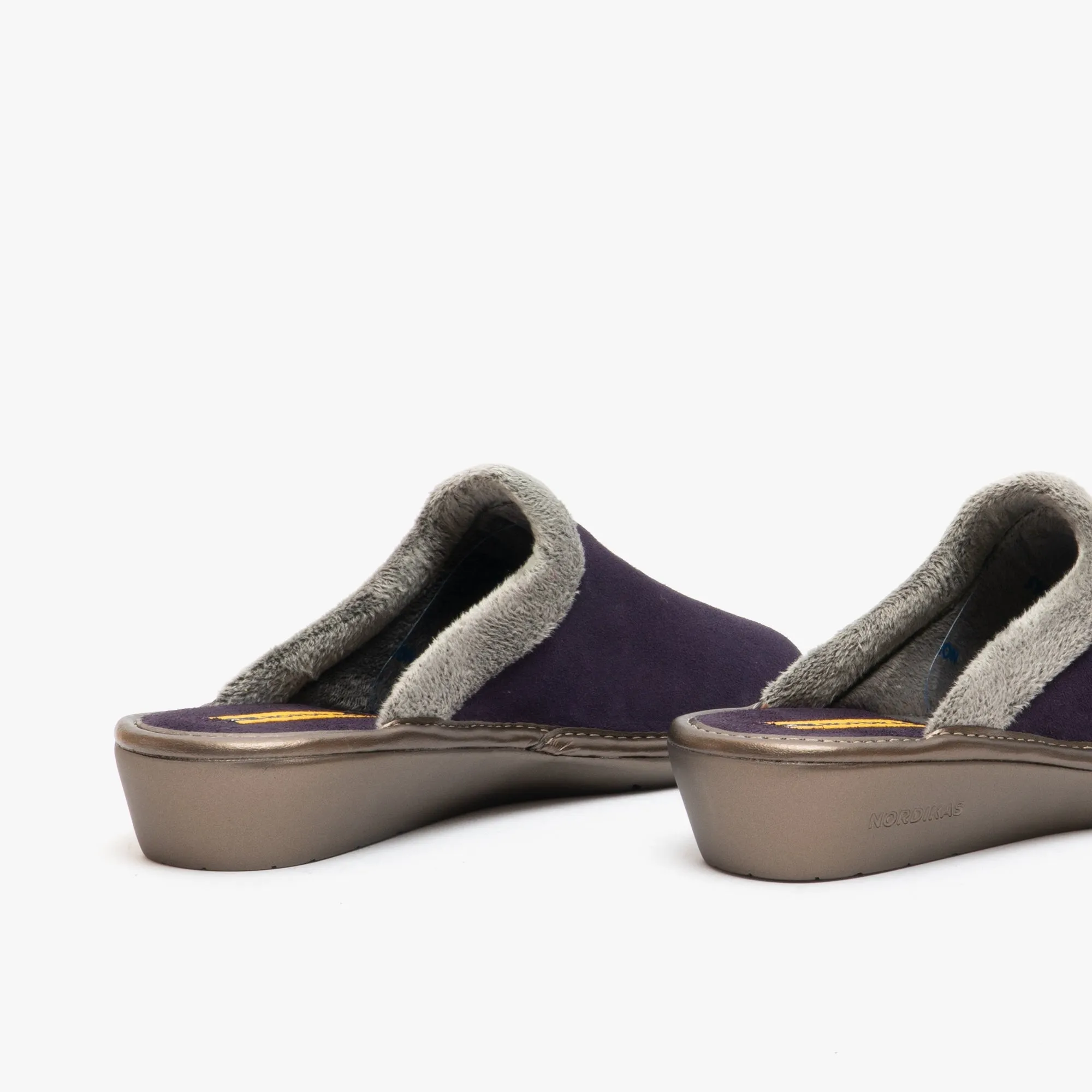 Nordikas 238 (AFELPADO) Womens Suede Mule Slippers Purple