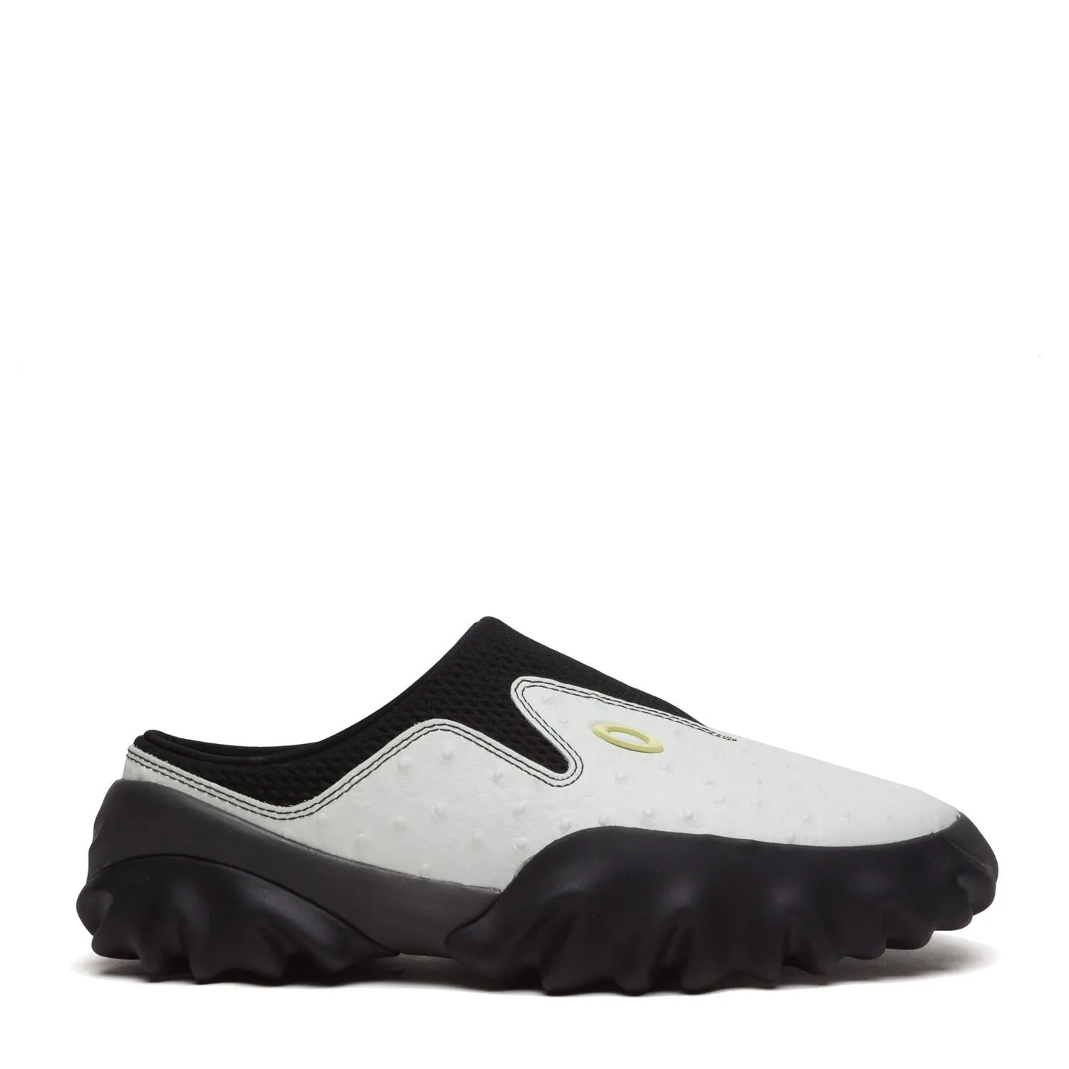 Oakley Ostrich Chop Saw Mule White Black BDS24S07003862WH01 Shoe Sneaker Trainer