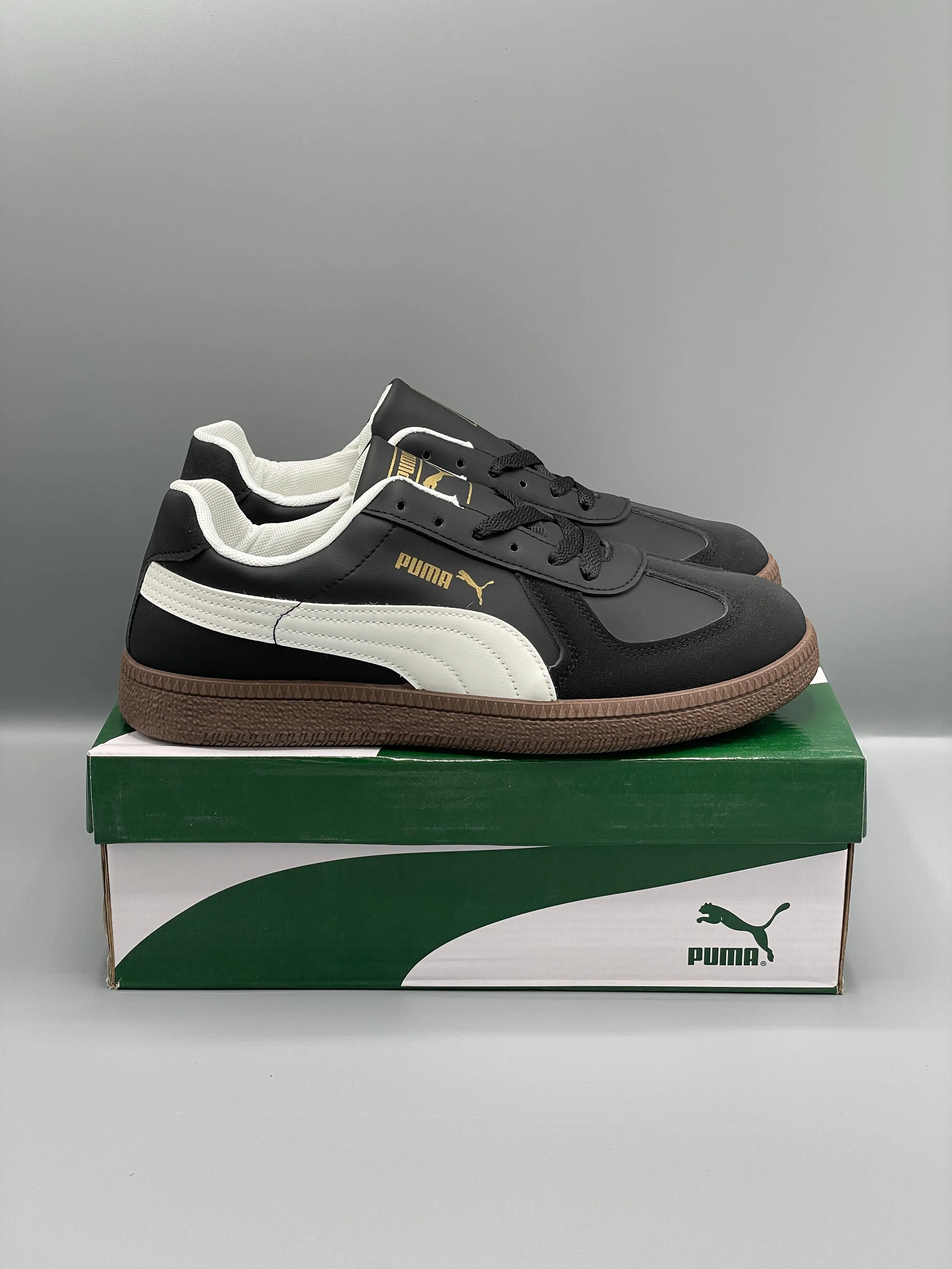 PUMMA - Army Trainer Suede Sneakers