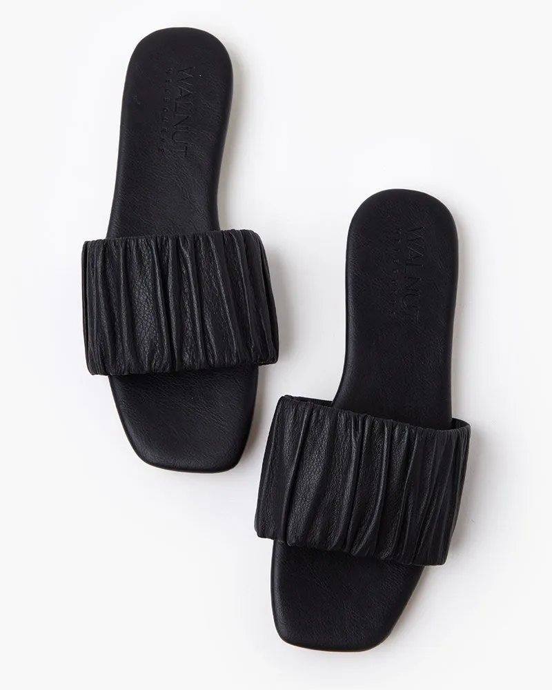 Reese Leather Slide BLACK