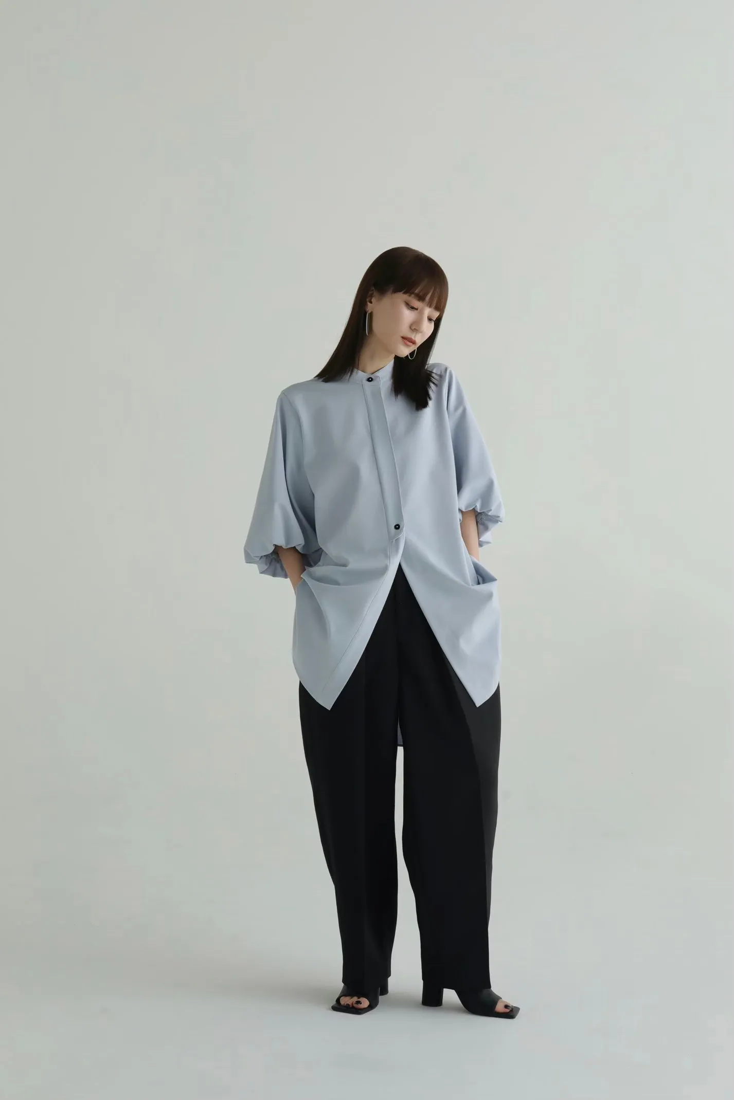 square toe mule
