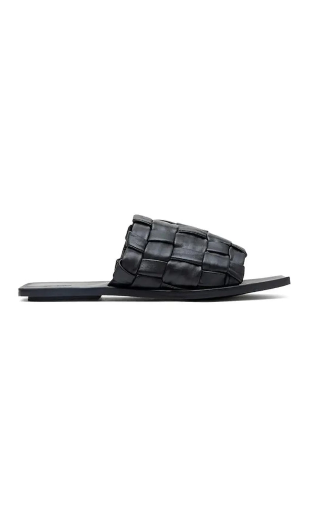 ST. AGNI | Textured Slide