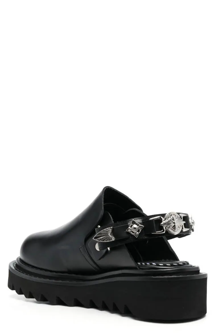 Strap Mule