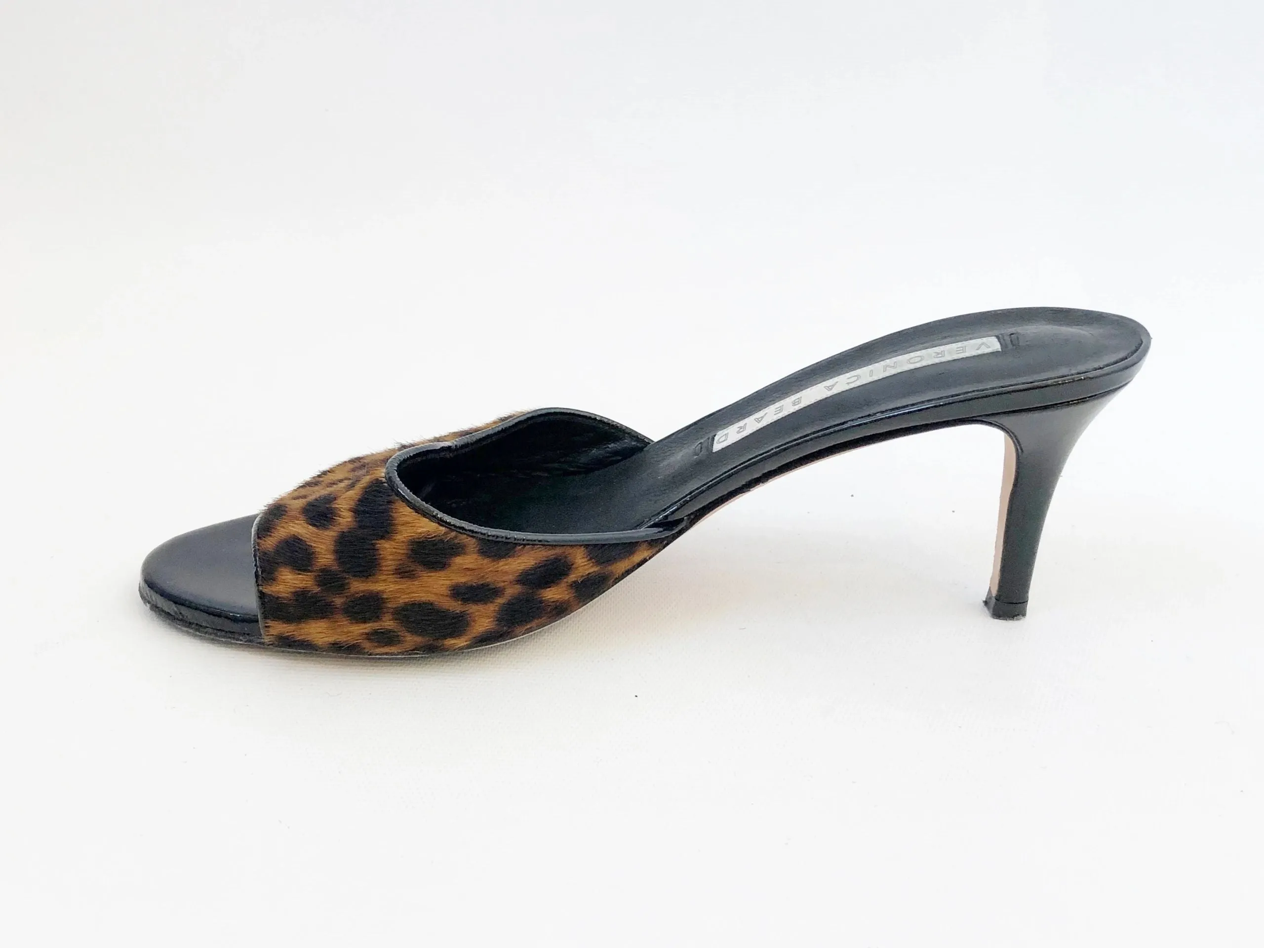 Veronica Beard Calf Hair Mules Size 38 It (8 Us)