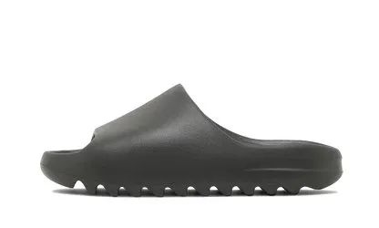 Yeezy Slide Dark Onyx
